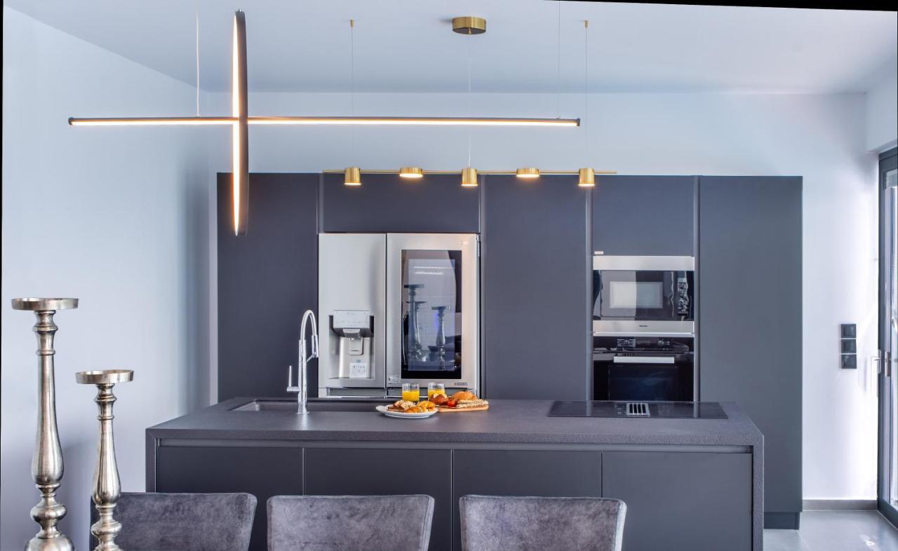 Desun Suites Kolonion Экстерьер фото