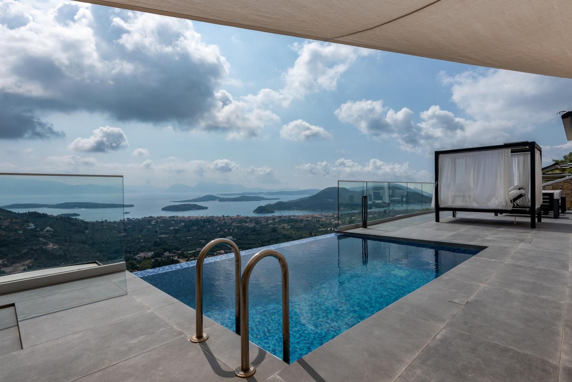Desun Suites Kolonion Экстерьер фото